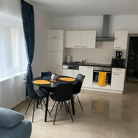 Seos Self Check In ,gratis Parken,apartment Mit Schlaf Und Studioapartmet * グラーツ
