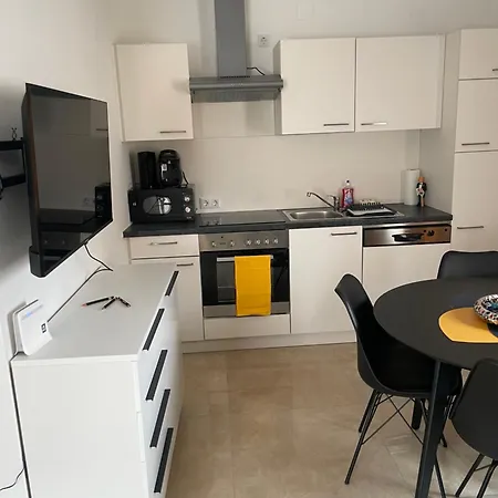 Seos Self Check In ,gratis Parken,apartment Mit Schlaf Und Studioapartmet 그라츠