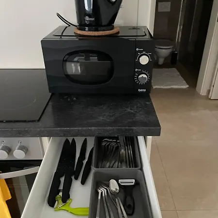 Seos Self Check In ,gratis Parken,apartment Mit Schlaf Und Studioapartmet 그라츠