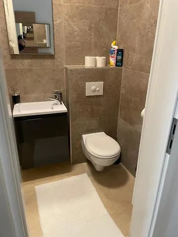 Lägenhet Seos Self Check In ,gratis Parken,apartment Mit Schlaf Und Studioapartmet Graz