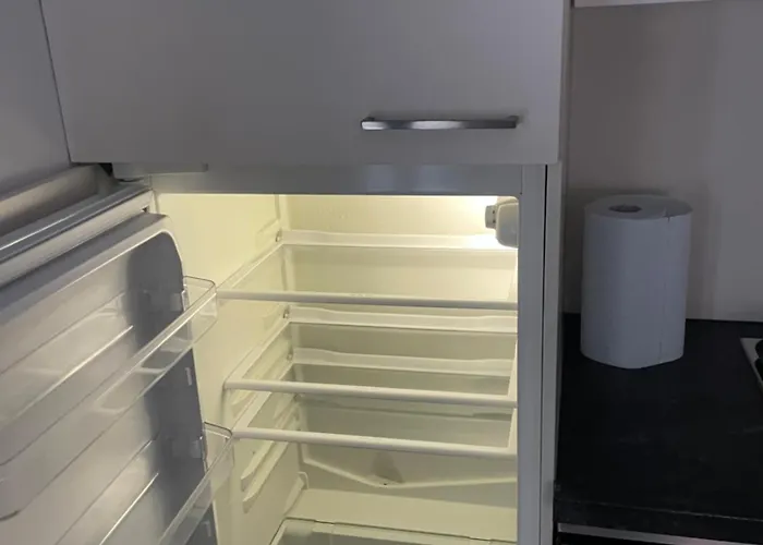 Seos Self Check In ,gratis Parken,apartment Mit Schlaf Und Studioapartmet Lägenhet