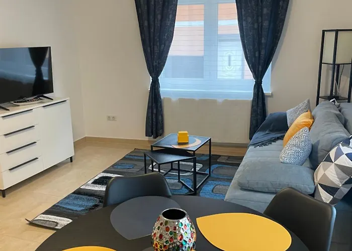 Seos Self Check In ,gratis Parken,apartment Mit Schlaf Und Studioapartmet Graz